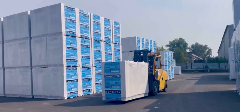 Использование газобетона в сочетании с утеплительными системами повышает энергоэффективность здания. В Москве и Московской области, где зимы могут быть суровыми, это особенно важно. Использование газобетона в сочетании с утеплительными системами повышает энергоэффективность здания. В Москве и Московской области, где зимы могут быть суровыми, это особенно важно.