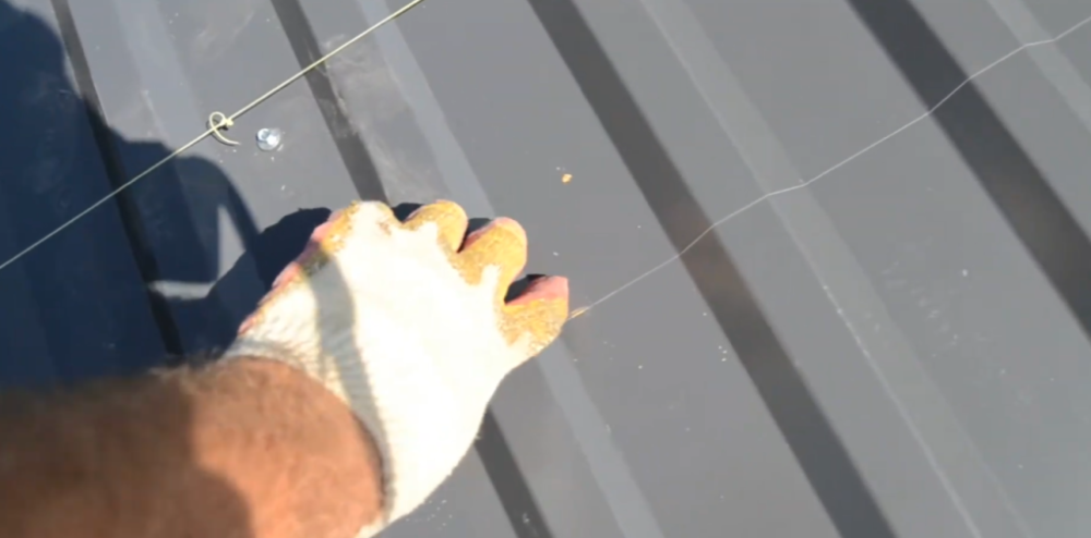 Расчеты показывают, что при использовании меньшего нахлеста — менее 150 миллиметров — вероятность проникновения влаги увеличивается в 2,5 раза, а риск возникновения протечек возрастает пропорционально