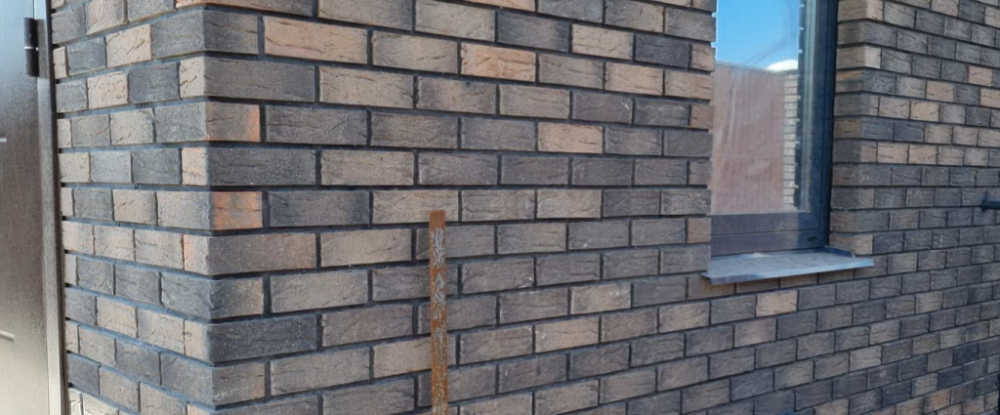 Клинкерный кирпич Faber Jar – это наш выбор для объектов, где требуются максимальная надежность, долговечность и эстетика