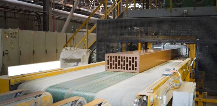 Кирпич НЗКМ Новомосковск зарекомендовал себя как надежный поставщик с широкой линейкой продукции, отвечающей современным требованиям по долговечности, экологичности и технологической совместимости. Кирпич НЗКМ Новомосковск зарекомендовал себя как надежный поставщик с широкой линейкой продукции, отвечающей современным требованиям по долговечности, экологичности и технологической совместимости.